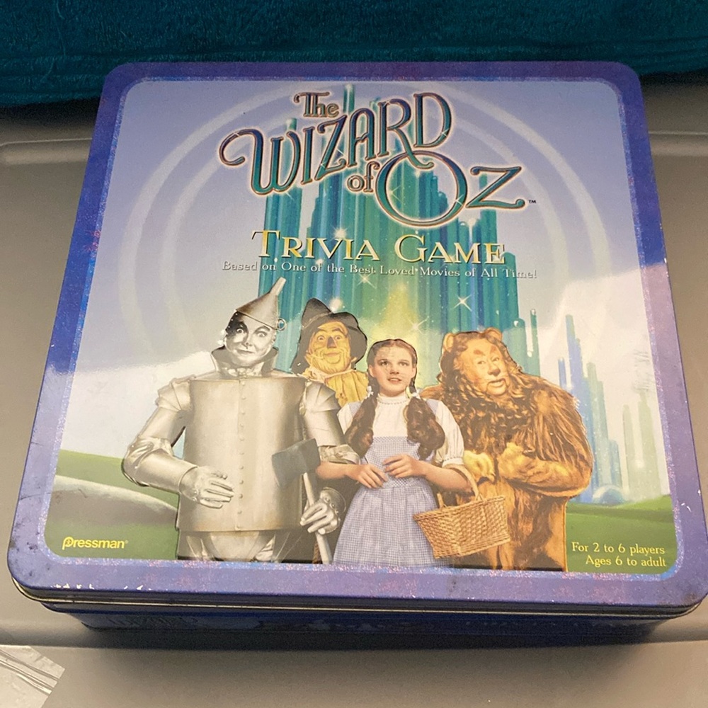 Vintage The Wizard of Oz Trivia Game in Collectors Tin - 1999 Edition Complete